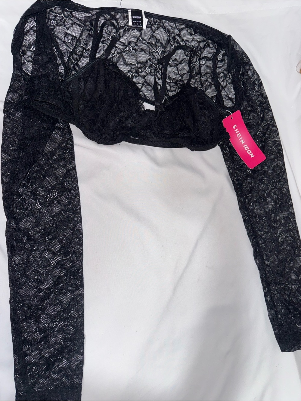 SHEIN Black Lace Long Sleeve Bralette with Built-In Cups
